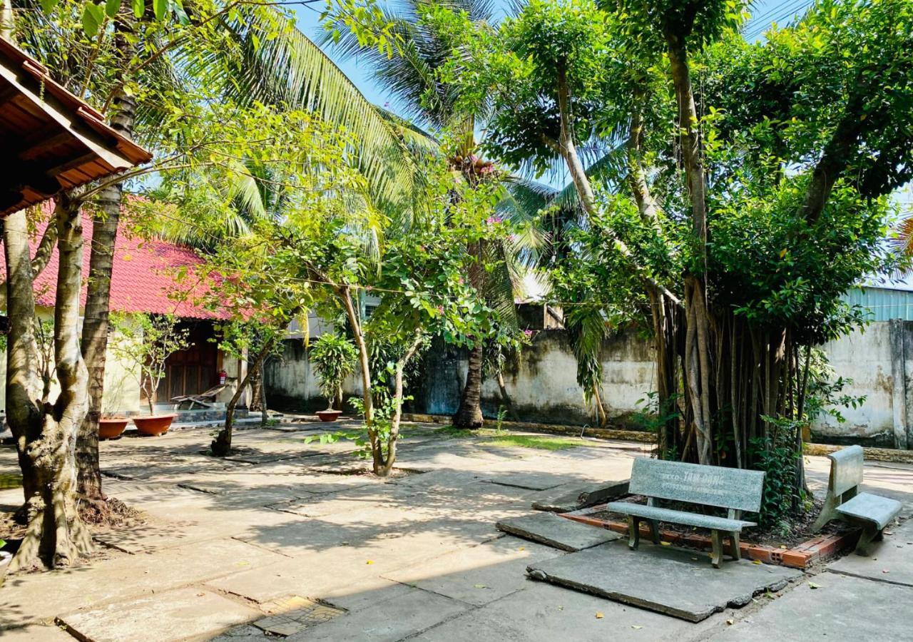 Khach San Sao Mai Hotell Ben Tre Eksteriør bilde